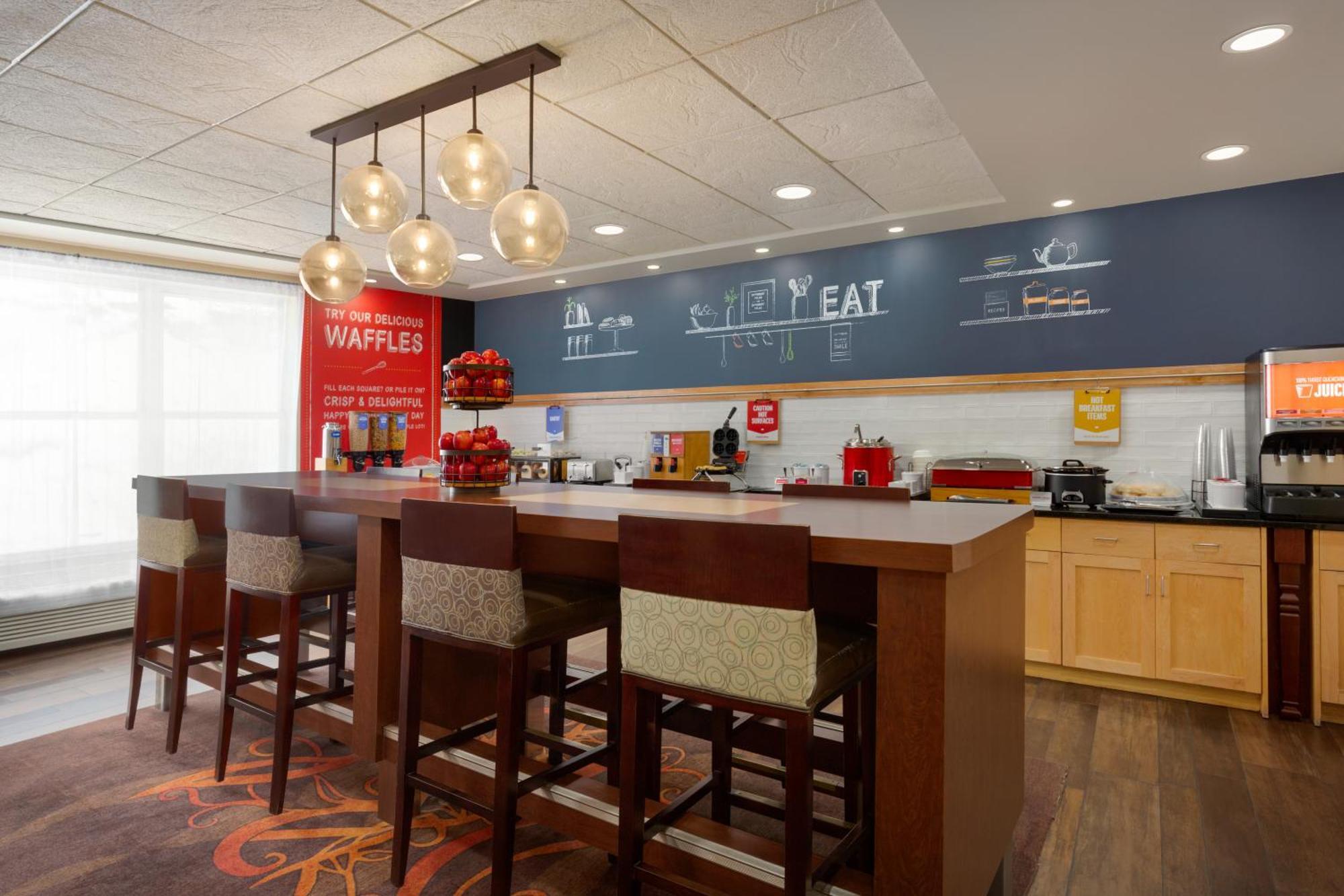 Hampton Inn At Tin Lizzie Gaming Resort Deadwood Bagian luar foto